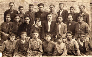 İrəvan Azərbaycanlı Kənd Təsərrüfatı Texnikumunun 1-ci kurs tələbələri, İrəvan, 1946-cı il